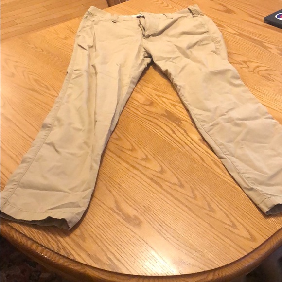 Hollister chinos - Picture 2 of 2